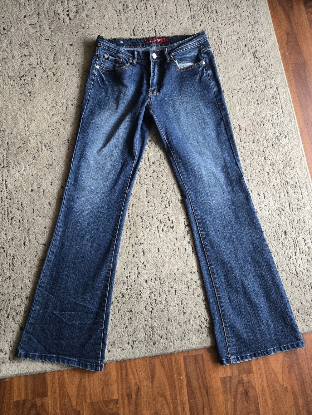Y2k Rhinestone Crown Jeans - Picture 3 of 10